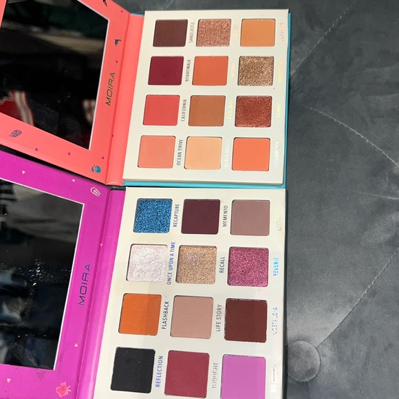 Eyeshadow palettes - Picture 2 of 4